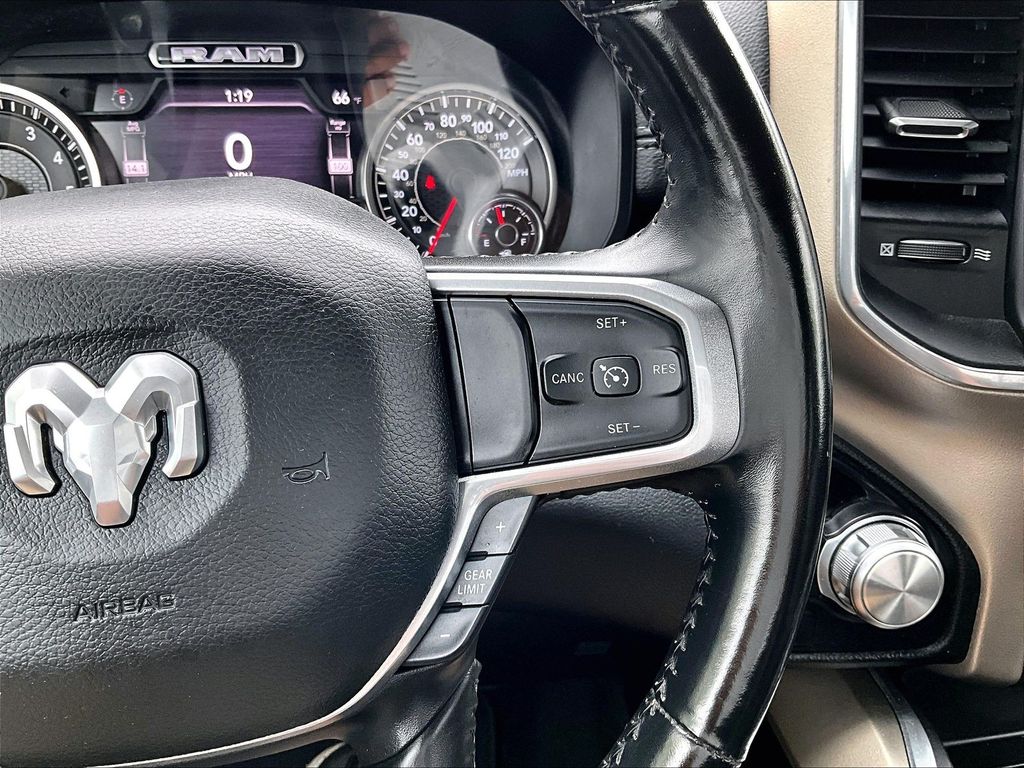 2021 Ram 1500 — photo 22