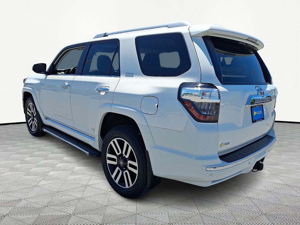 2018 Toyota 4Runner — photo 5