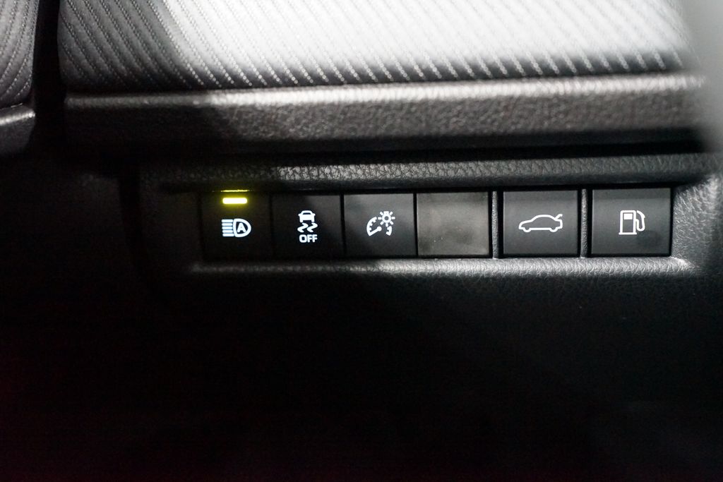 Thumbnail: 2026 Toyota Camry - 25