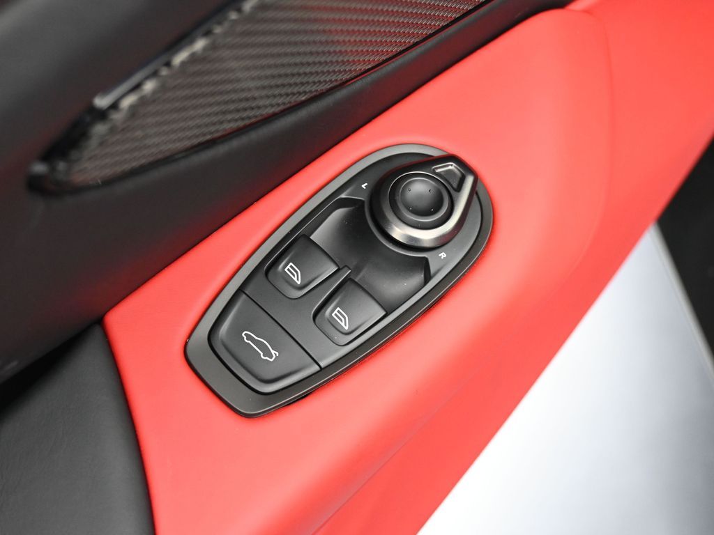 Used 2025 Lunar White Aston Martin Base image 20