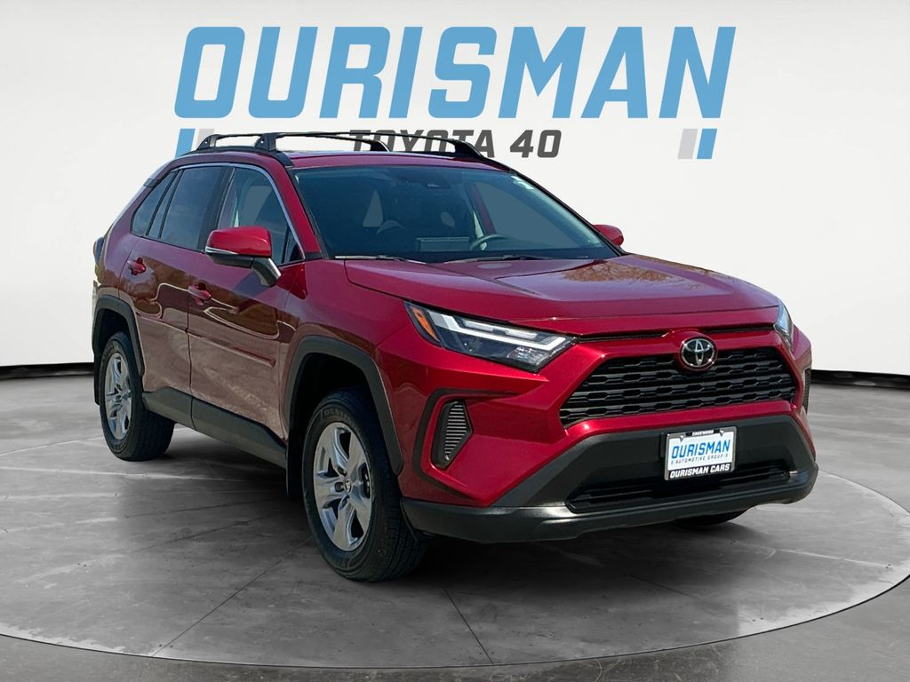 Pearl 2025 Toyota RAV4 XLE AWD SUV / Crossover All-Wheel Drive 8-Speed Automatic