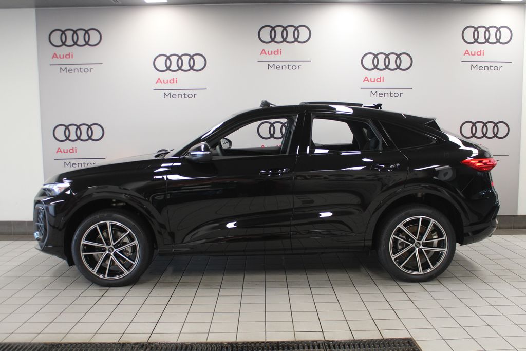 Thumbnail: 2026 Audi Q5 - 3