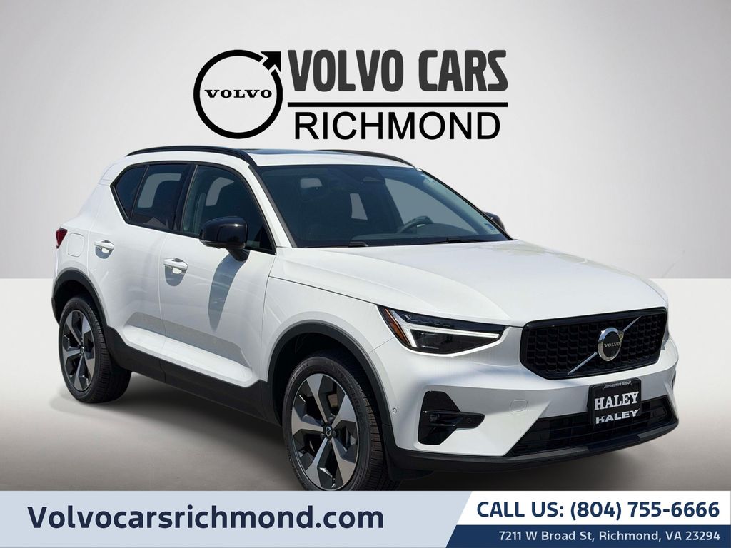 Crystal White with Black Roof 2026 Volvo XC40 SUV / Crossover All-Wheel Drive Automatic
