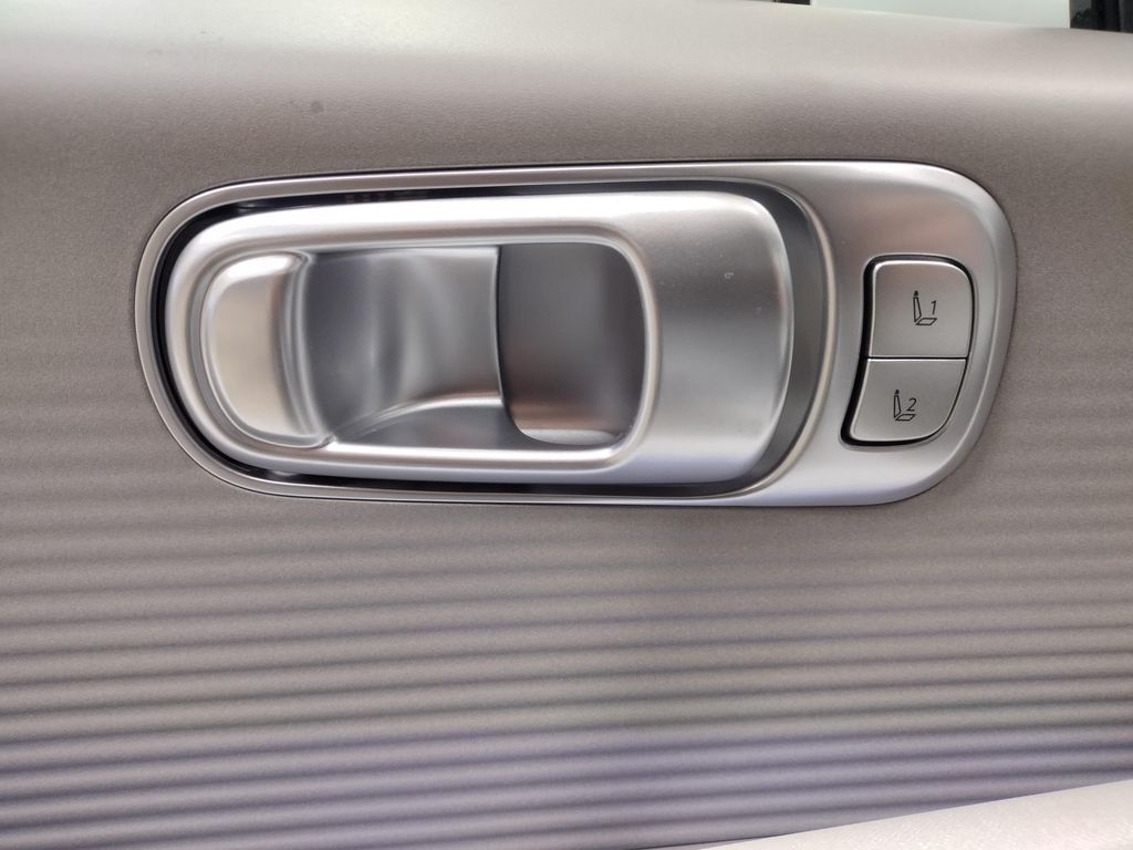 2025 Hyundai IONIQ 6 Limited