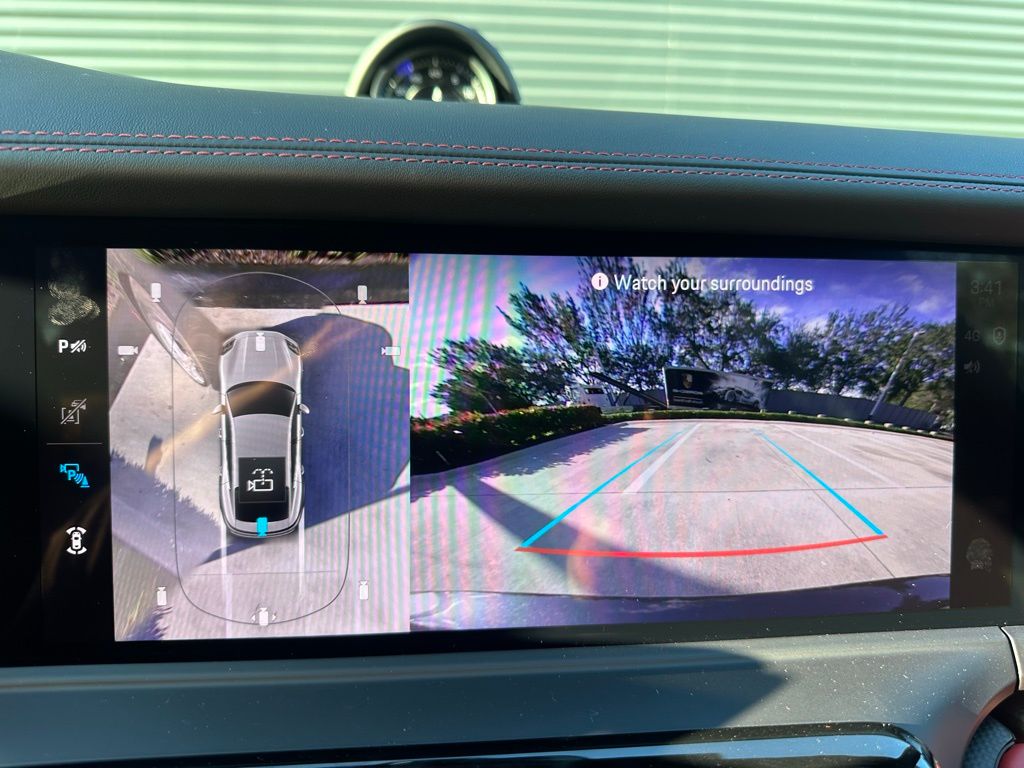 Thumbnail: 2026 Porsche Panamera - 30