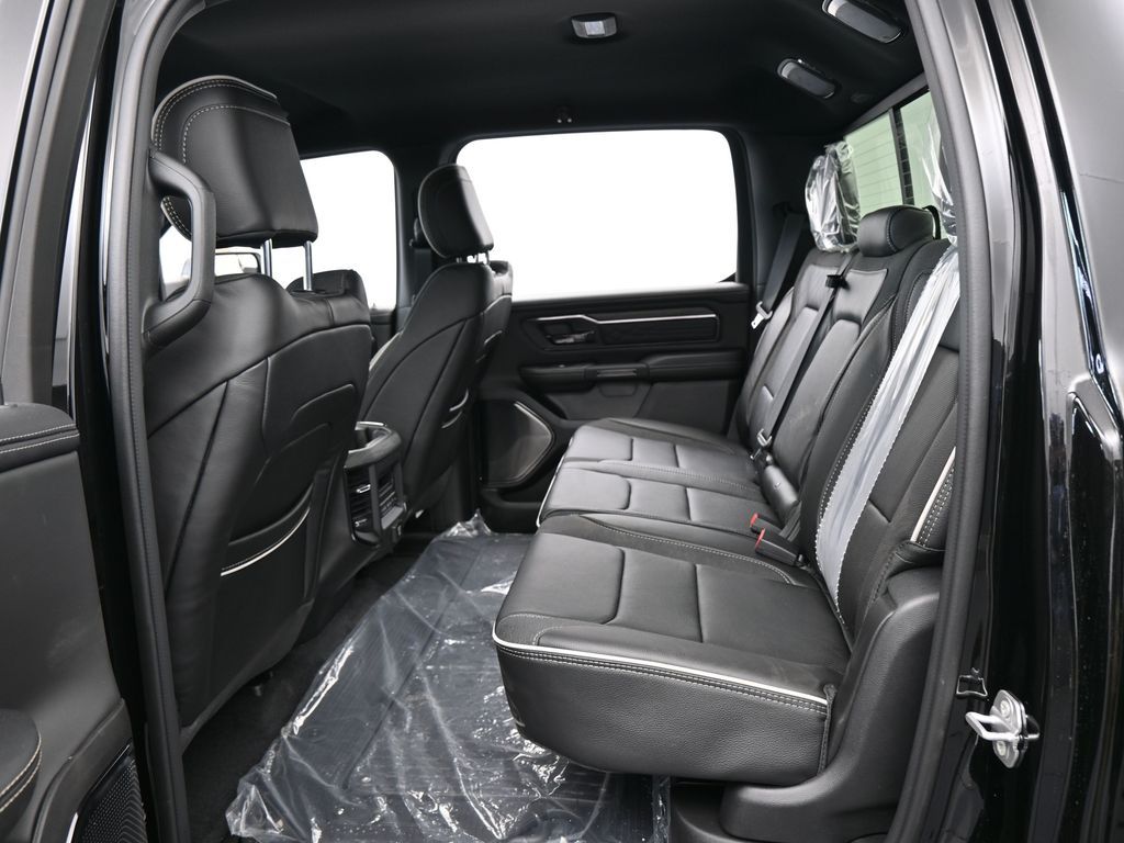 New 2026 Diamond Black Crystal Pearlcoat Ram Limited image 25