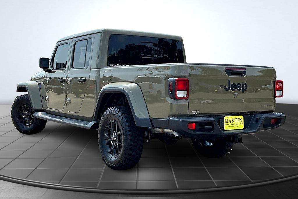 2025 Jeep Gladiator Sport Green at Texan Dodge Chrysler Jeep Ram