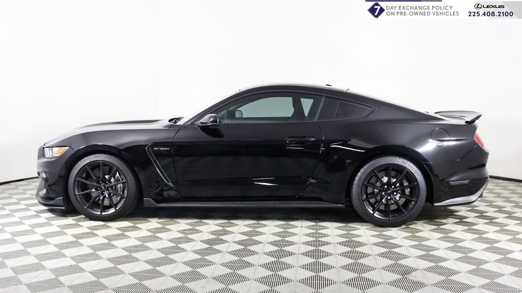 Ford Mustang Shelby GT350 Fastback RWD