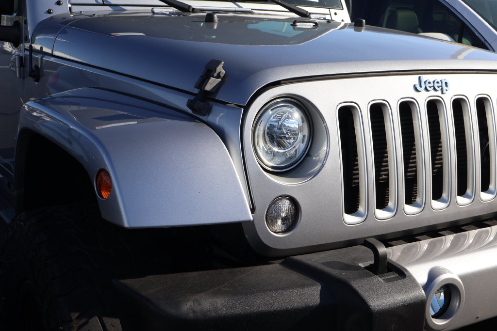 Thumbnail: 2018 Jeep Wrangler - 4