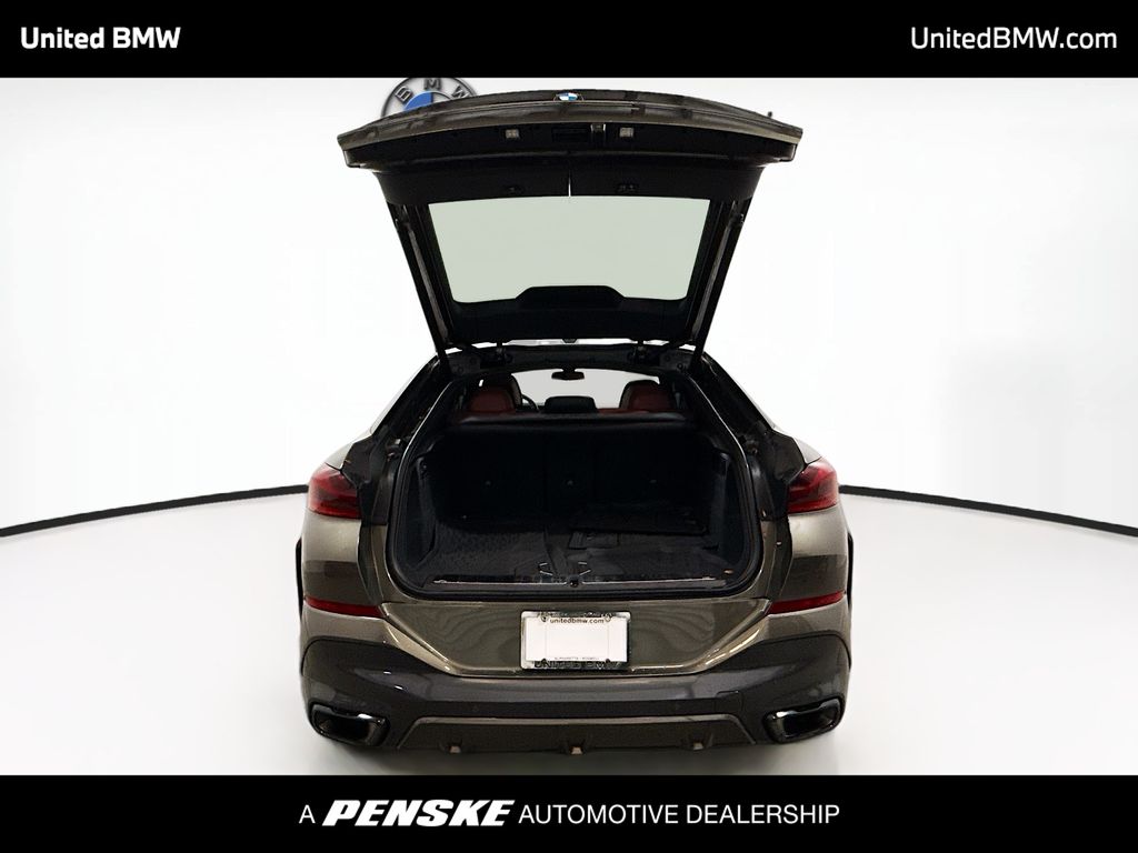 Thumbnail: 2024 BMW X6 - 14