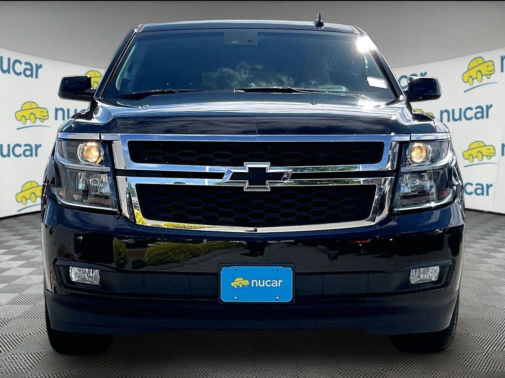 2017 Chevrolet Tahoe — photo 2