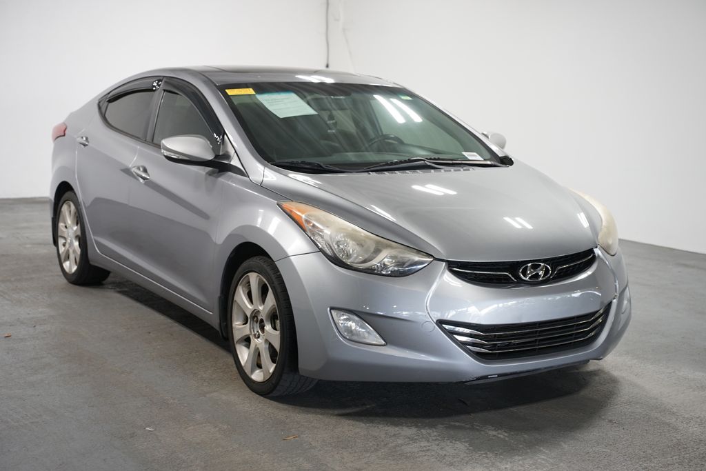 Thumbnail: 2013 Hyundai Elantra - 3