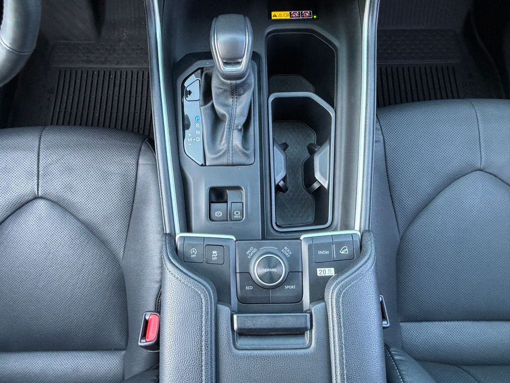 Thumbnail: 2024 Toyota Grand Highlander - 17