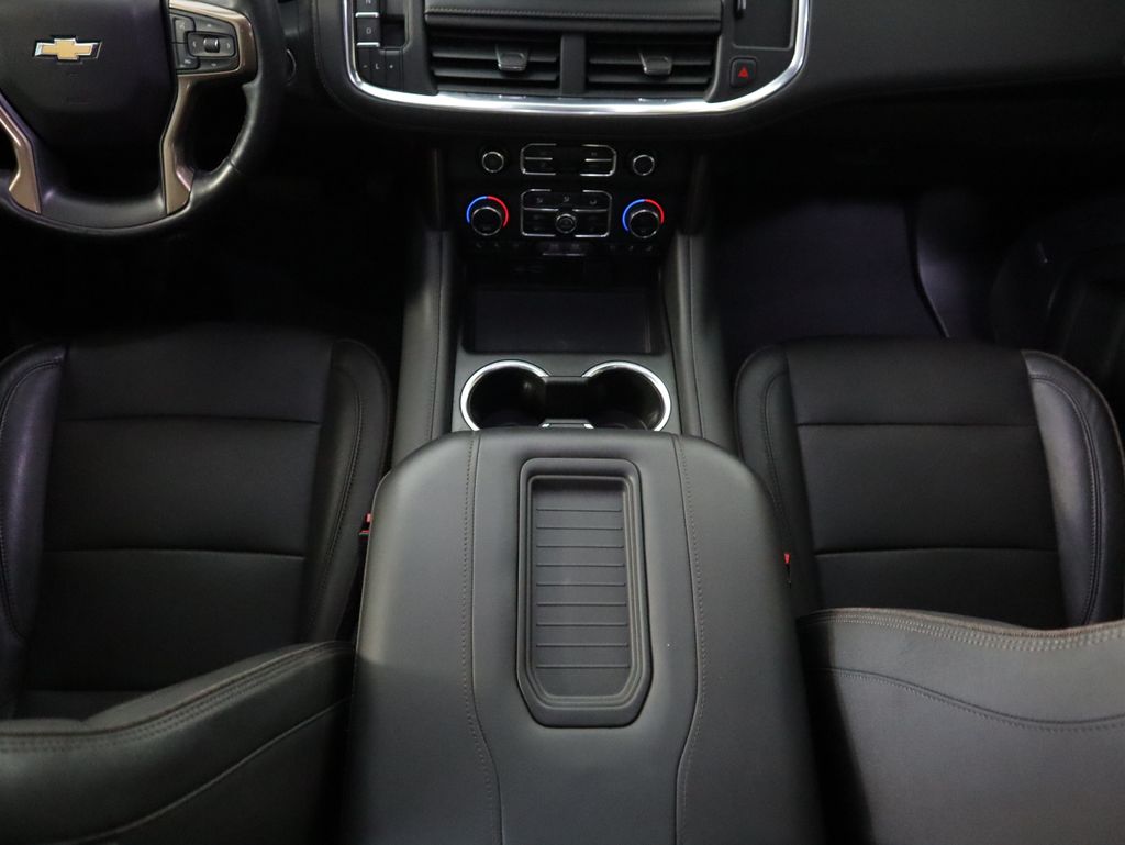 Thumbnail: 2023 Chevrolet Tahoe - 17