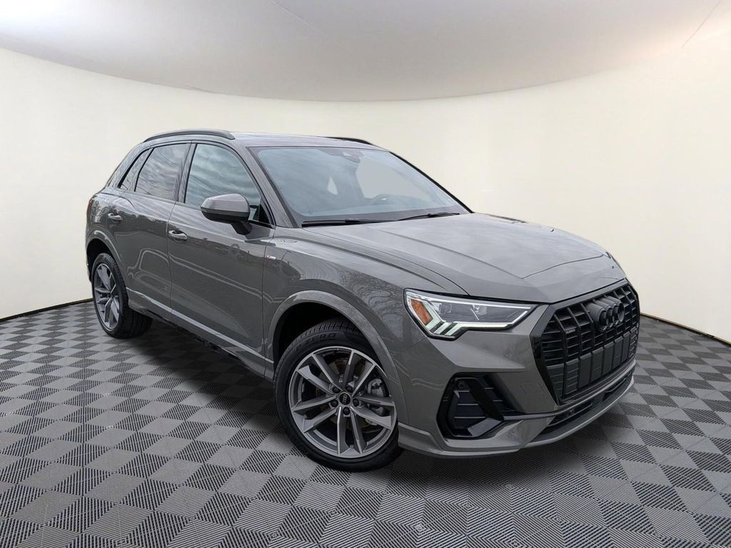 2025 Audi Q3 quattro Premium S Line 45 TFSI