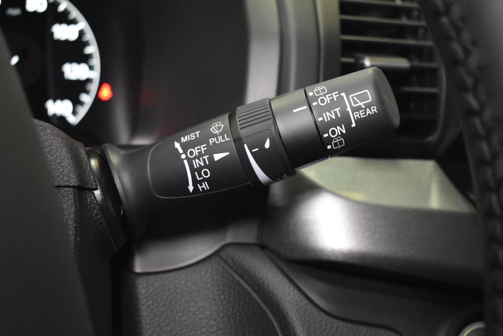 Thumbnail: 2026 Honda Odyssey - 17