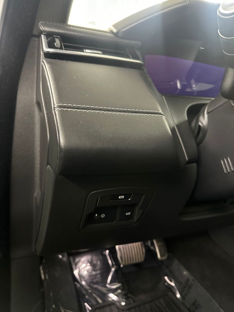 used 2019 Land Rover Range Rover Velar car, priced at $21,485