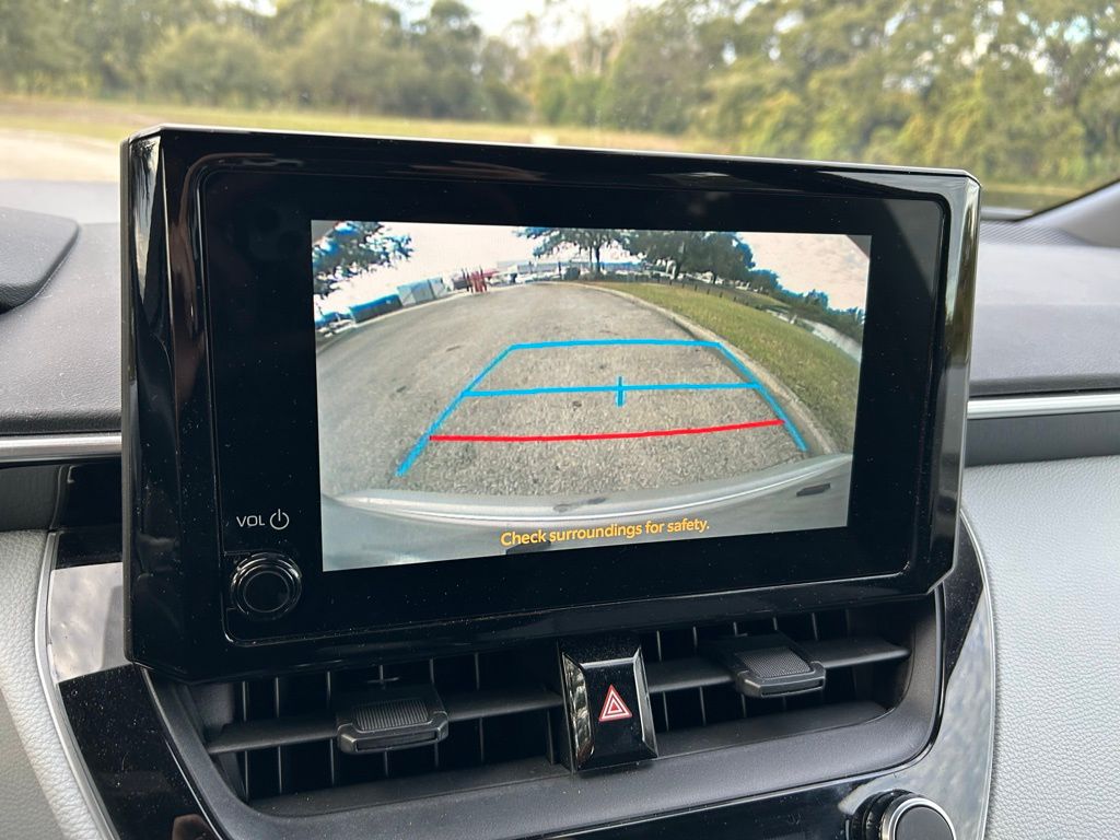 Thumbnail: 2023 Toyota Corolla - 24