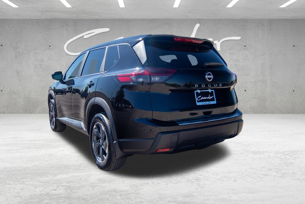 2025 Nissan Rogue SV 5