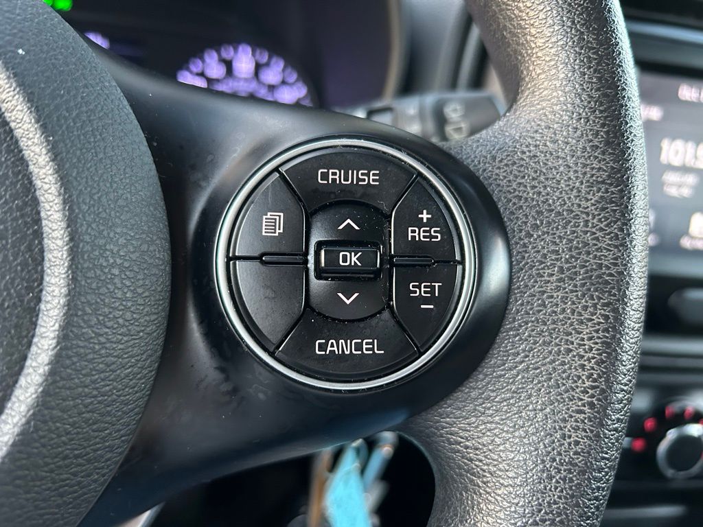Thumbnail: 2020 Kia Soul - 18