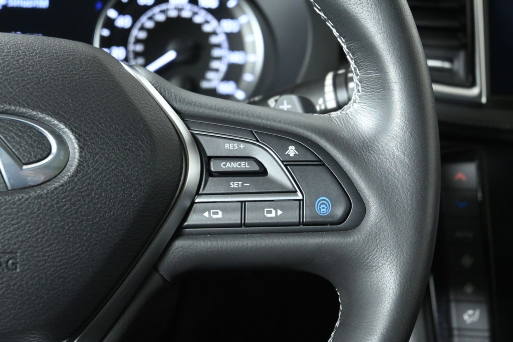 Thumbnail: 2022 INFINITI QX50 - 17