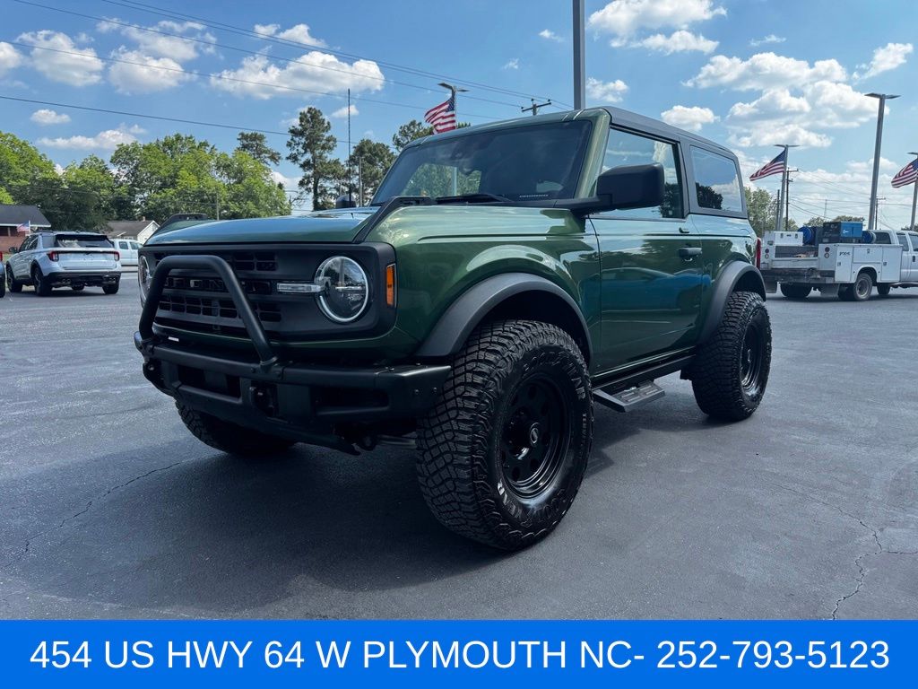 Green Metallic 2022 Ford Bronco 2-Door 4WD SUV / Crossover Four-Wheel Drive 7-Speed Manual