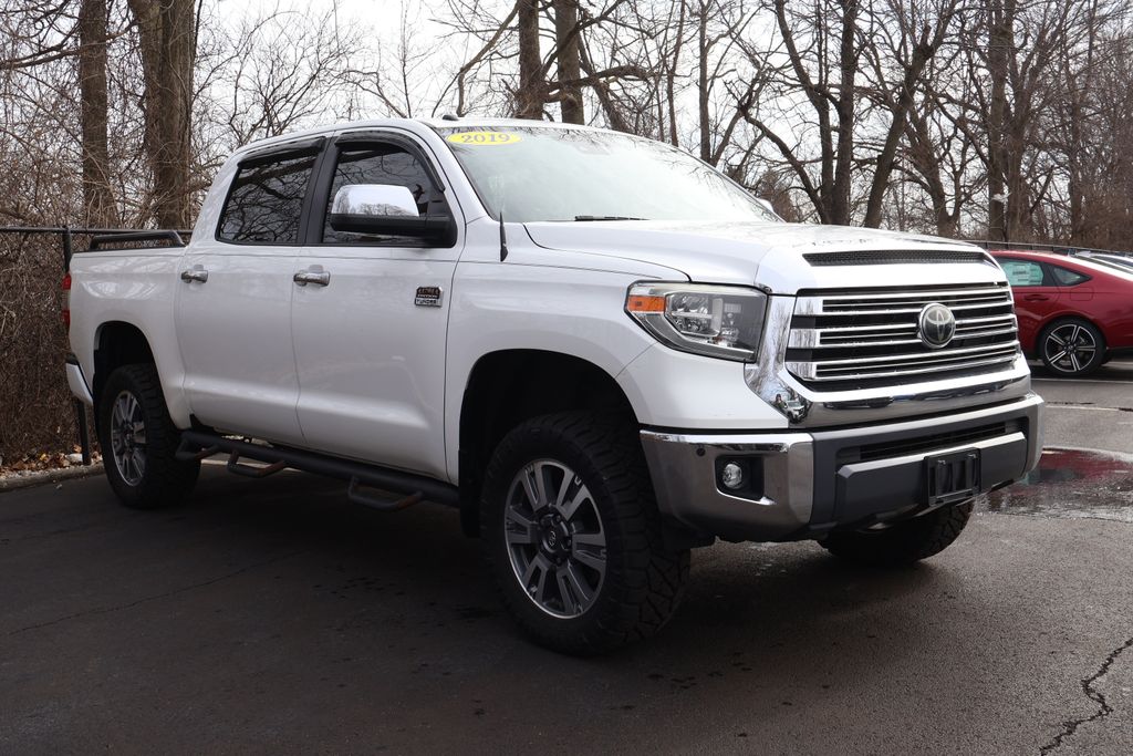 Thumbnail: 2019 Toyota Tundra - 10