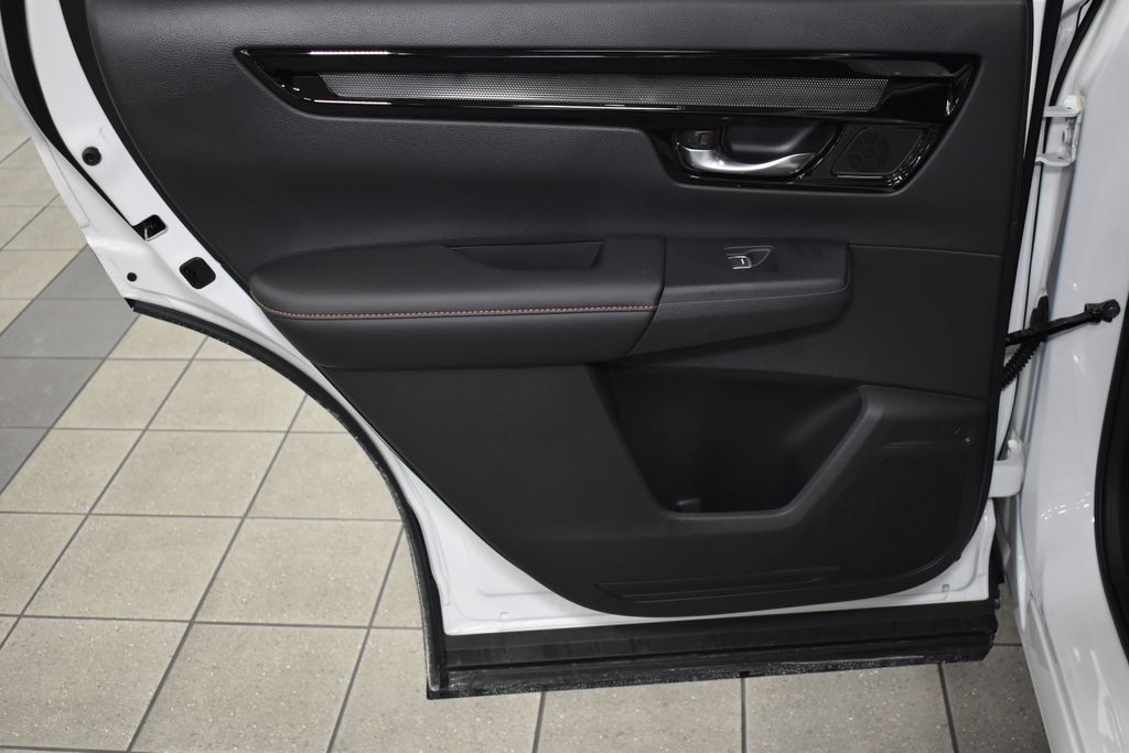 2025 Honda CR-V Sport Touring 21