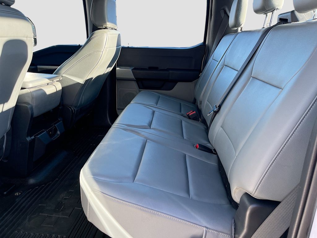 Used 2024 Oxford White Ford XL image 22