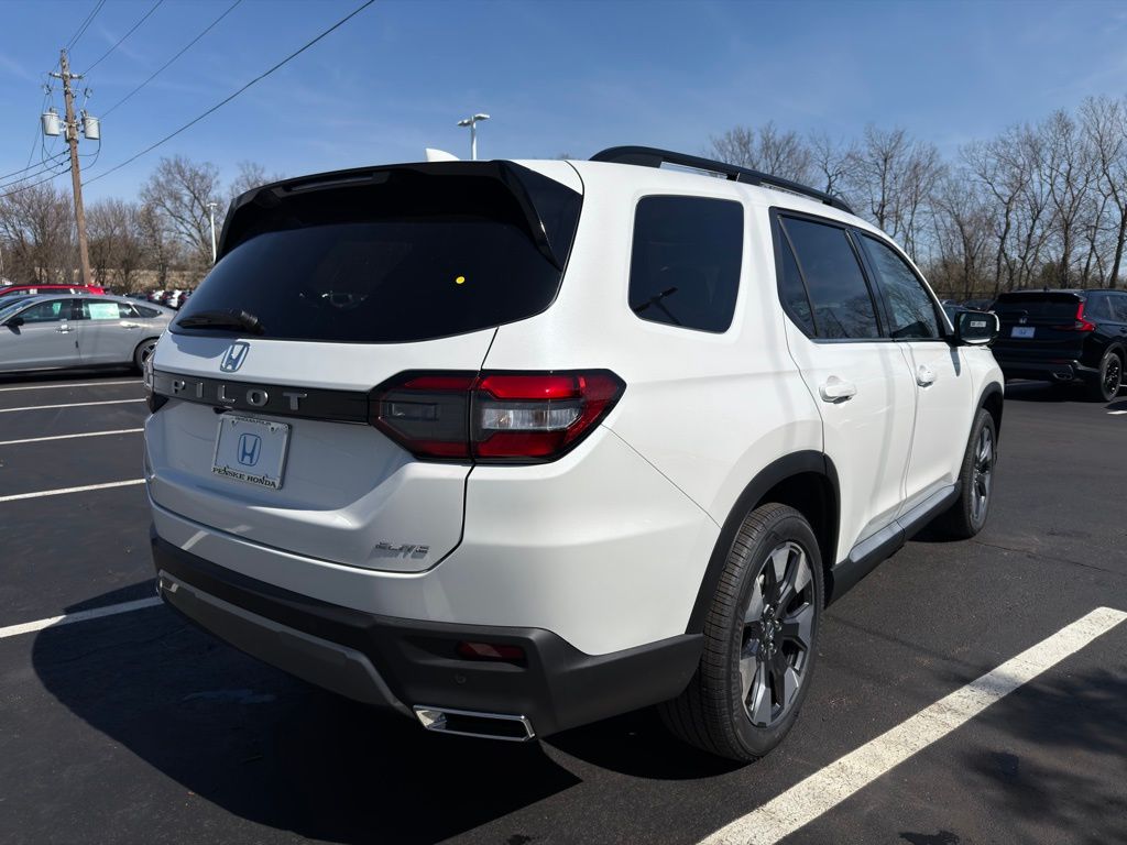 Thumbnail: 2026 Honda Pilot - 5