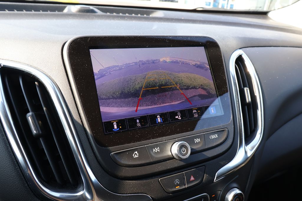 Thumbnail: 2024 Chevrolet Equinox - 25