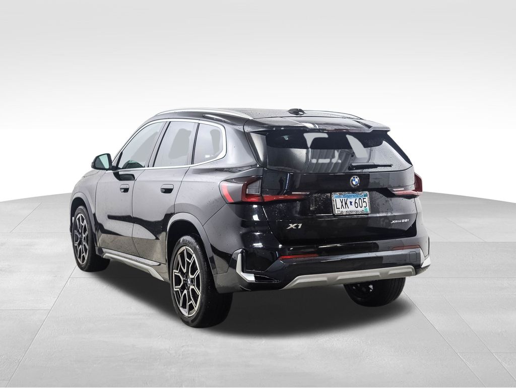Thumbnail: 2024 BMW X1 - 3