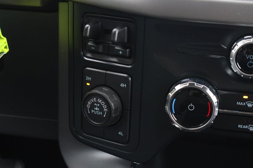 Thumbnail: 2024 Ford F-150 - 21