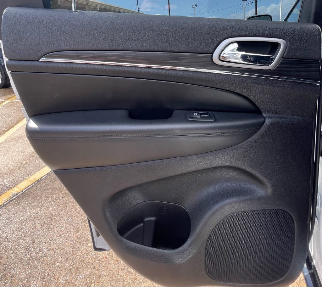 2021 Jeep Grand Cherokee Limited White at Monument Chevrolet
