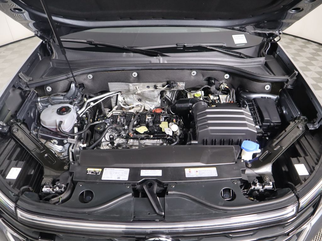 Thumbnail: 2024 Volkswagen Atlas - 29