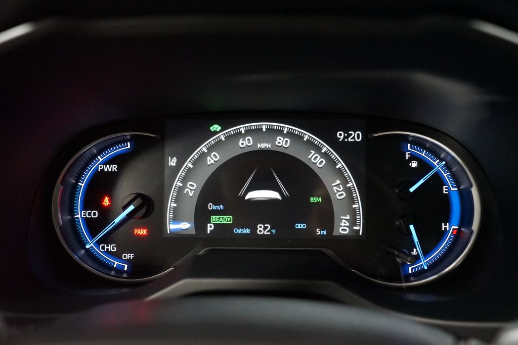 Thumbnail: 2025 Toyota RAV4 - 15