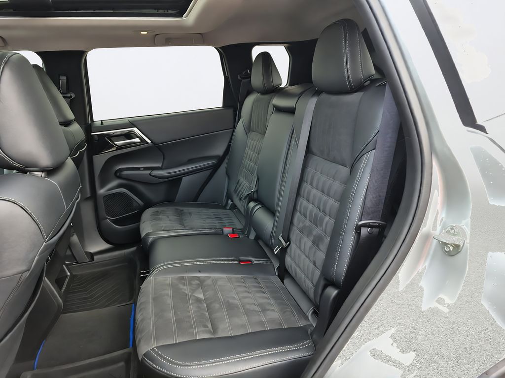 2024 Mitsubishi Outlander PHEV SE Silver at DeMontrond Gulf Freeway