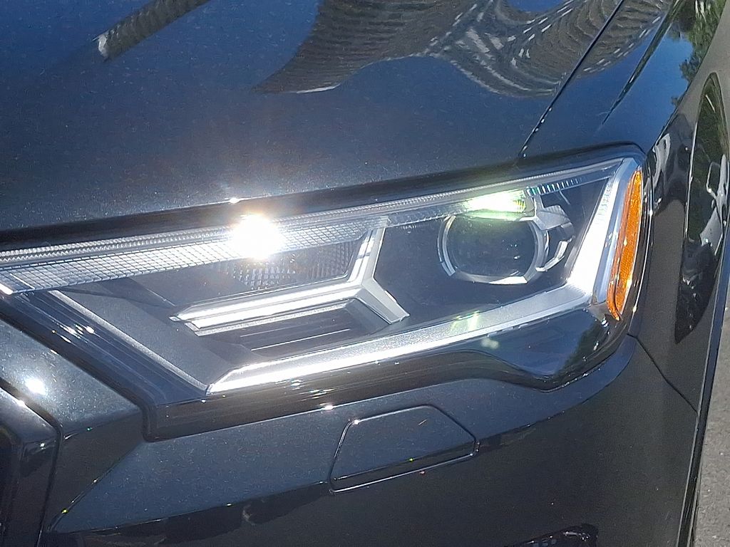 2022 Audi Q7 Premium Plus 9