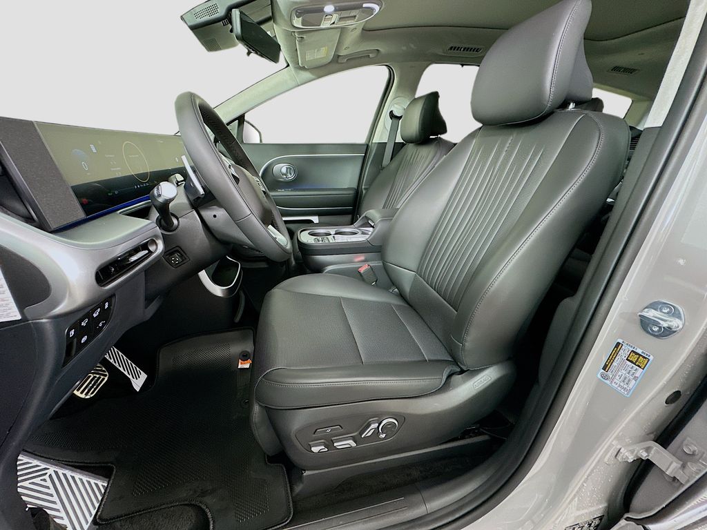 Thumbnail: 2026 Hyundai Ioniq - 16