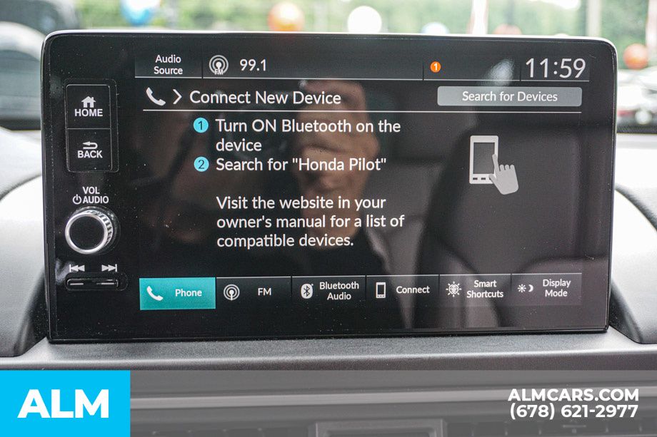 Used 2025 Silver Honda EX-L image 40