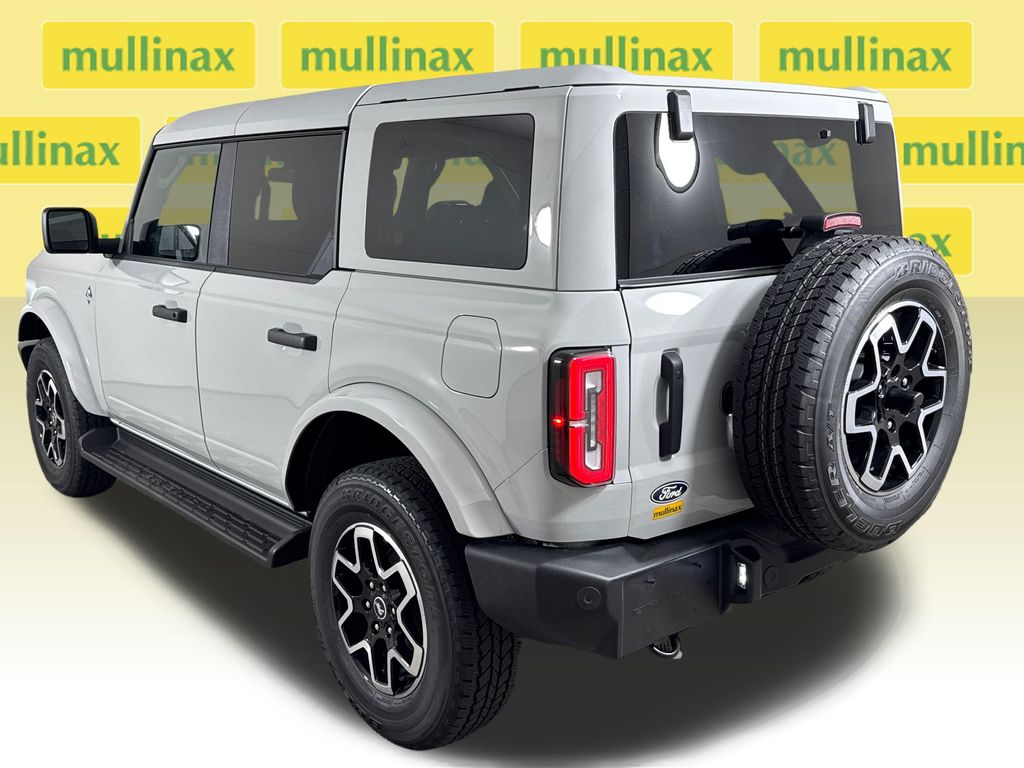 New 2026 White Ford Outer Banks image 4