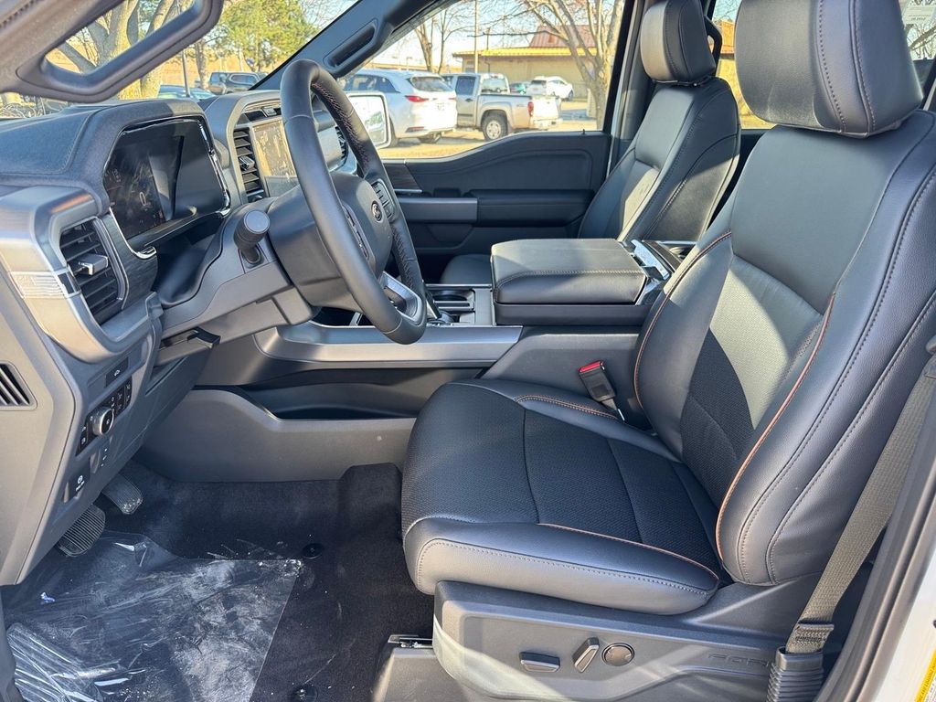 New 2026 Star White Metallic Tri-Coat Ford Lariat image 8