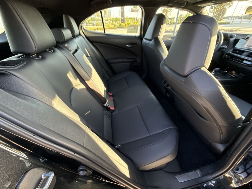 Thumbnail: 2026 Lexus UX - 17