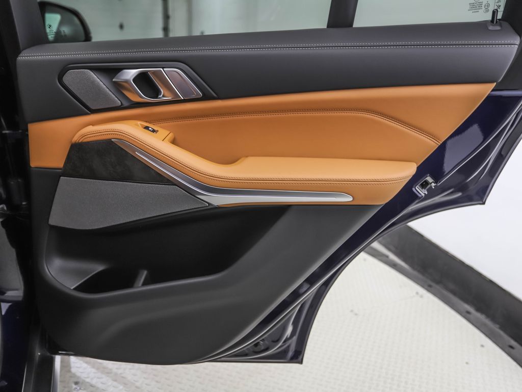 Thumbnail: 2026 BMW X5 - 25
