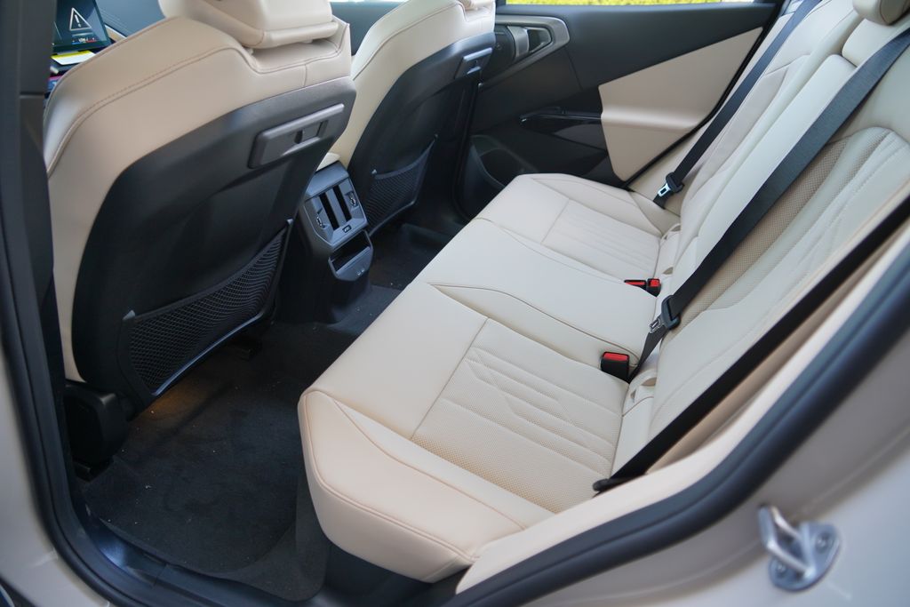 Thumbnail: 2026 BMW X3 - 19
