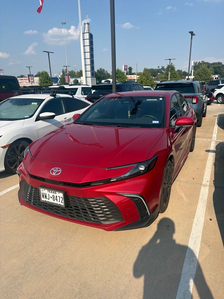 Used 2025 Toyota Camry SE