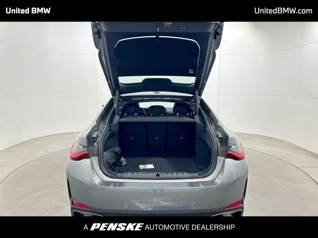 2025 BMW i4 eDrive40 22