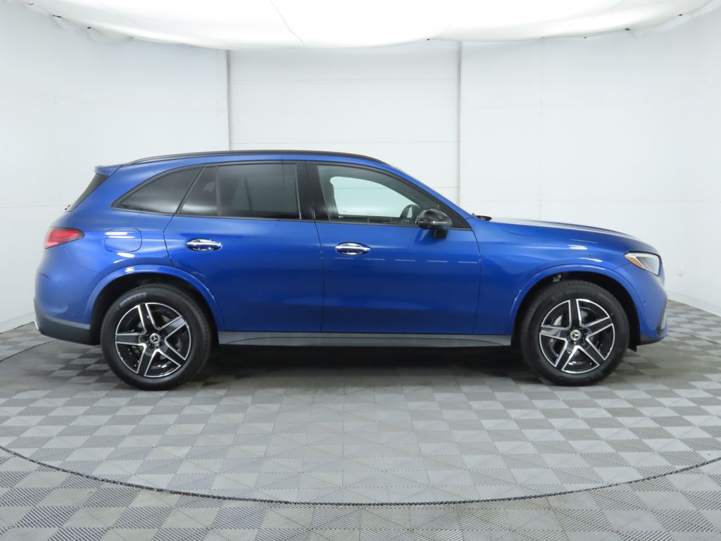 Thumbnail: 2026 Mercedes-Benz GLC - 4