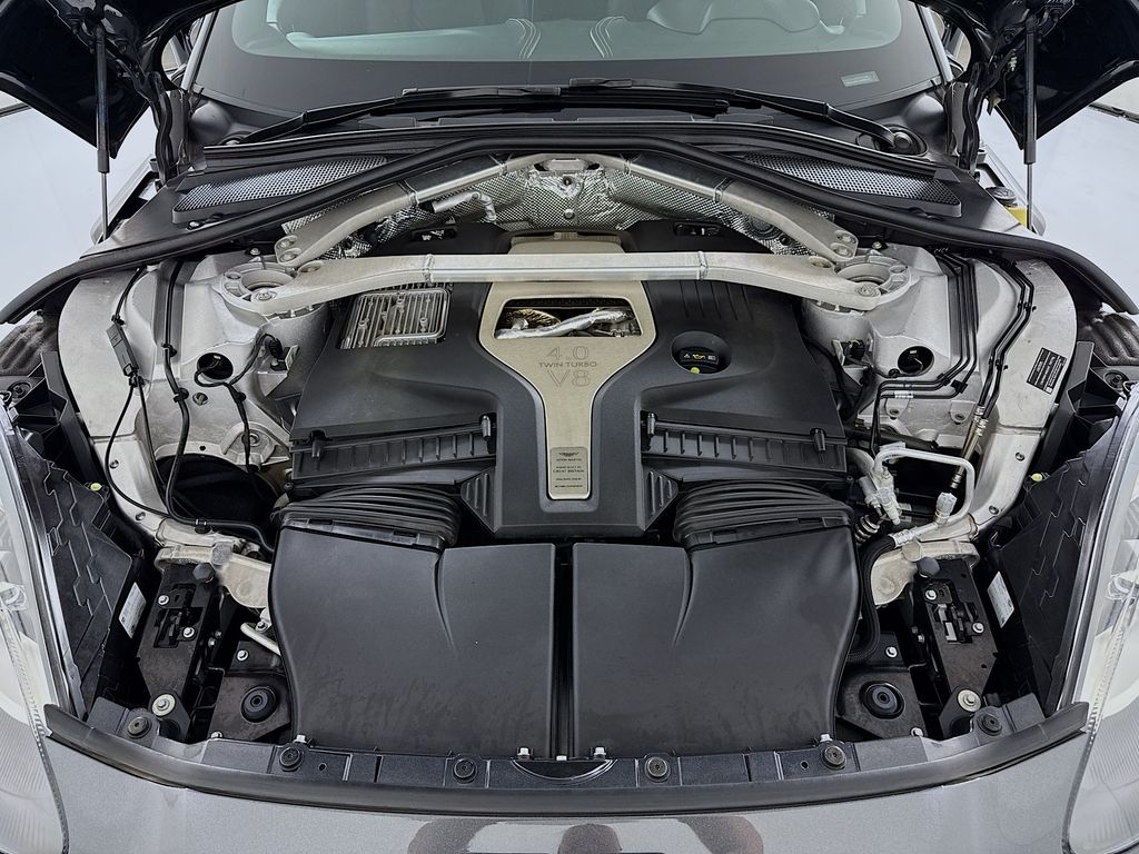 Thumbnail: 2021 Aston Martin DBX - 30