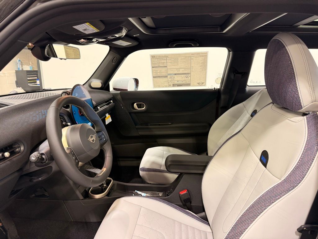 Thumbnail: 2026 MINI Cooper - 12